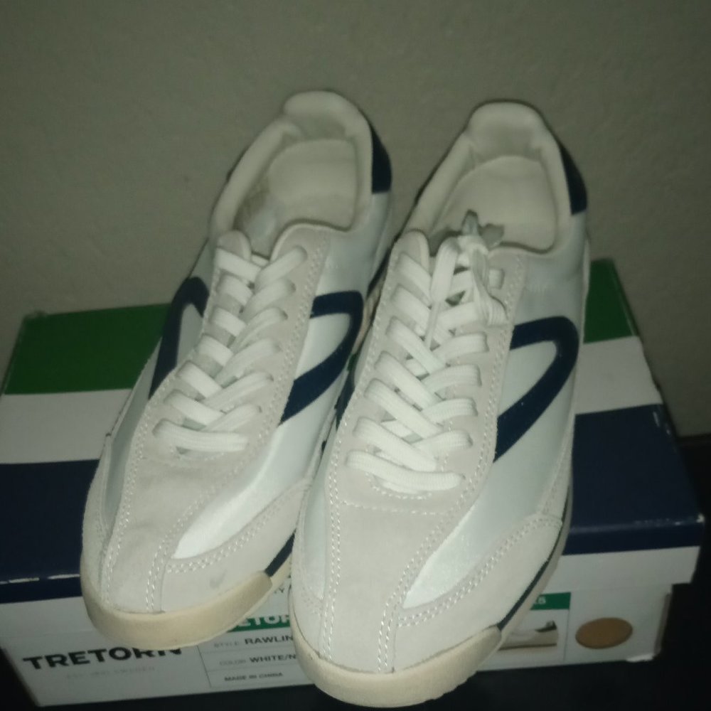 Tretorn white/navy tennis shoes